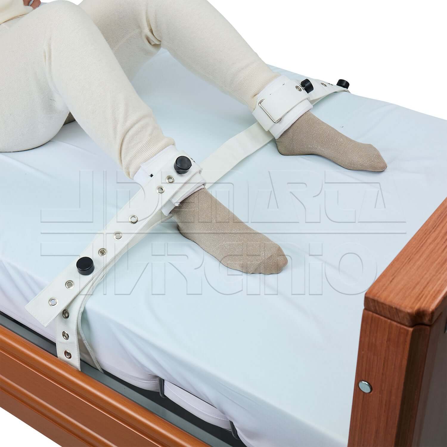 Coppia di Cavigliere per Letto in Poliestere