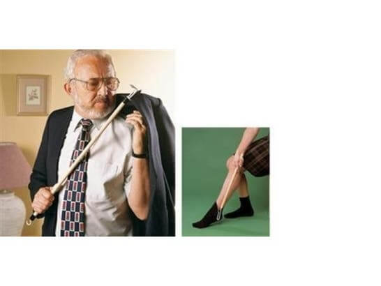 Bastone per vestirsi in legno con gancio in plastica, 69 cm, 117 gr ausilio per disabili