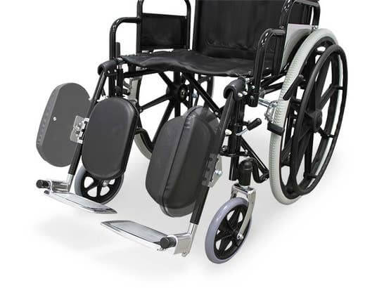 Carrozzina Wellcore con pedana elevabile in acciaio ausilio per disabili