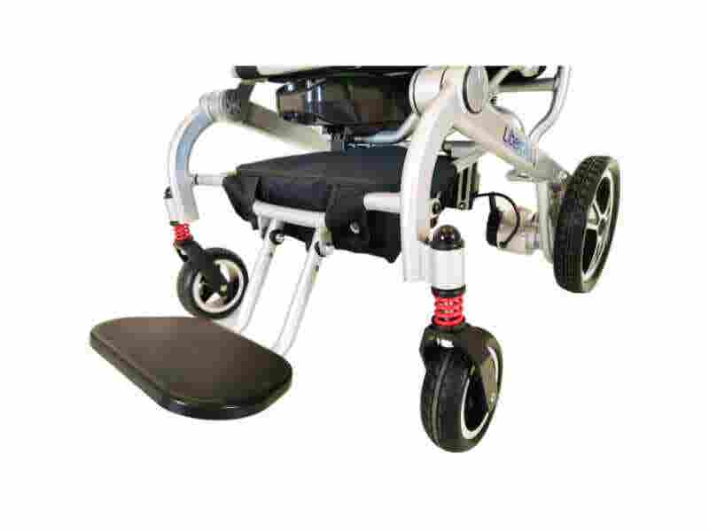 Carrozzina elettrica pieghevole Libercar Gala ausilio per disabili
