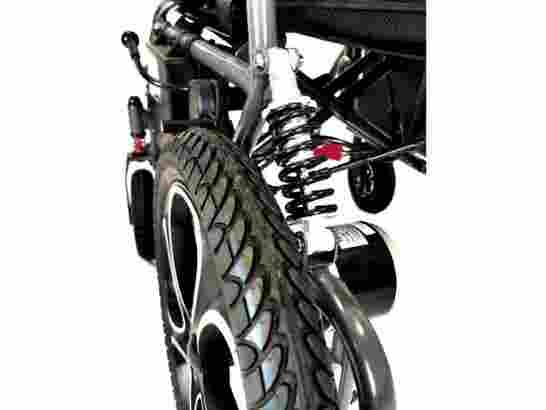 Carrozzina elettrica pieghevole MedicalPro S200 ausilio per disabili