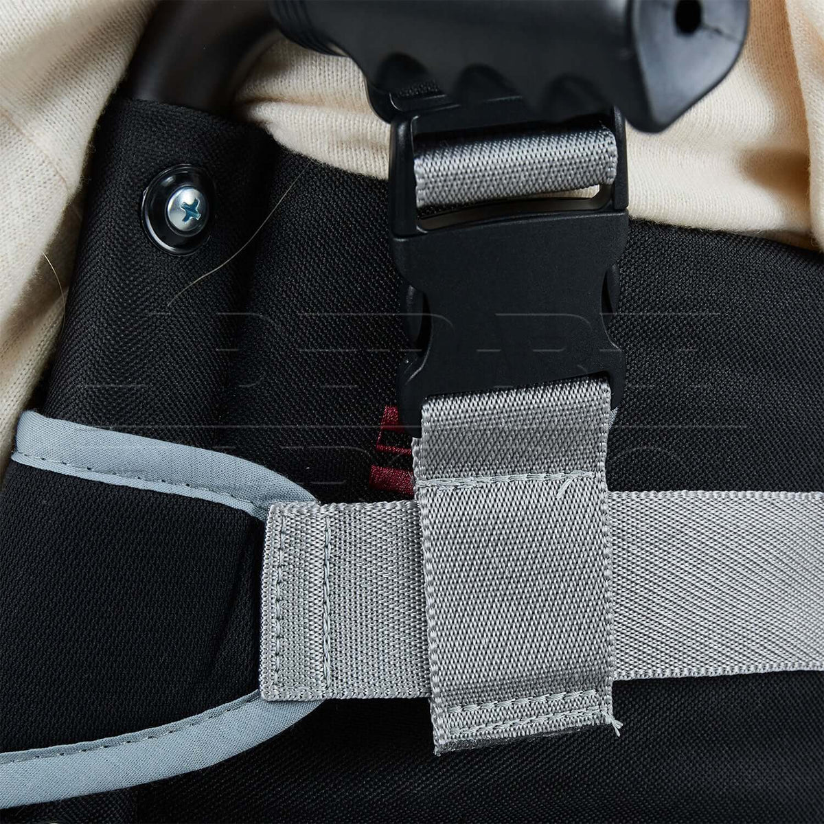 Gilet Perineale ADIGGY per carrozzina con clip o chiusura magnetica