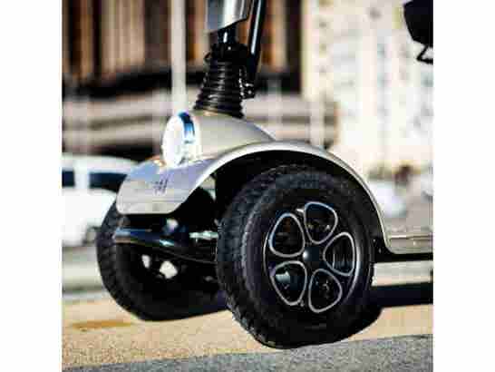 Scooter elettrico Libercar Cruiser per persone con disabilità e mobilità ridotta