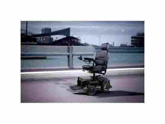 Libercar Neo sedia a rotelle elettrica stretta e staccabile