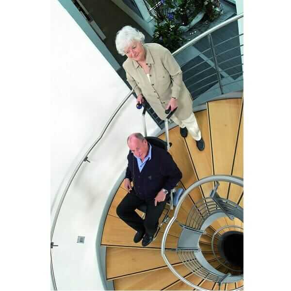 Montascale a ruote C-MAX Medimec ausilio per disabili