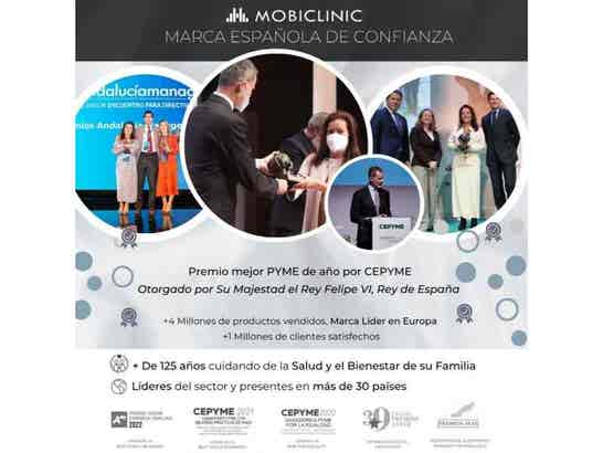 Elevatore WC regolabile e inclinabile con coperchio e braccioli abatibili