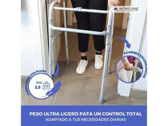 Rollator Colonna Pieghevole in Alluminio Argento per Anziani