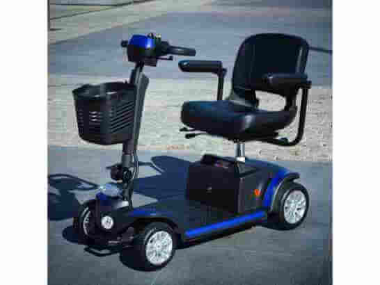 Scooter elettrico Libercar Vento per persone con disabilità e mobilità ridotta ausilio per disabili