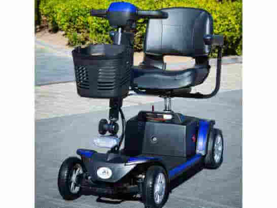 Scooter elettrico Libercar Vento per persone con disabilità e mobilità ridotta ausilio per disabili