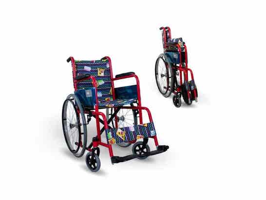 Sedia a rotelle per bambini colorata, design pieghevole, comoda e sicura, perfetta per l'uso quotidiano.