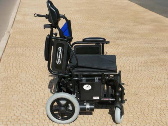 Sedia a rotelle elettrica Power Chair ausilio per disabili