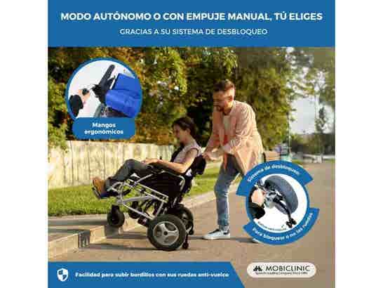 Sedia a rotelle elettrica in alluminio blu e nera Mod. LYRA ausilio per disabili