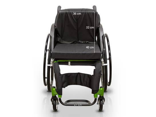 Sedia a rotelle per praticare sport ausilio per disabili