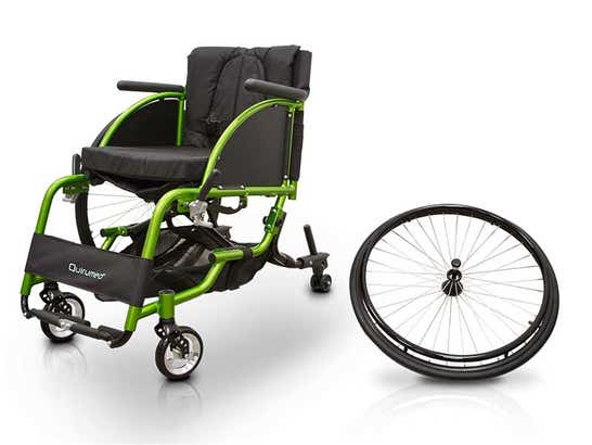 Sedia a rotelle sportiva pieghevole ausilio per disabili
