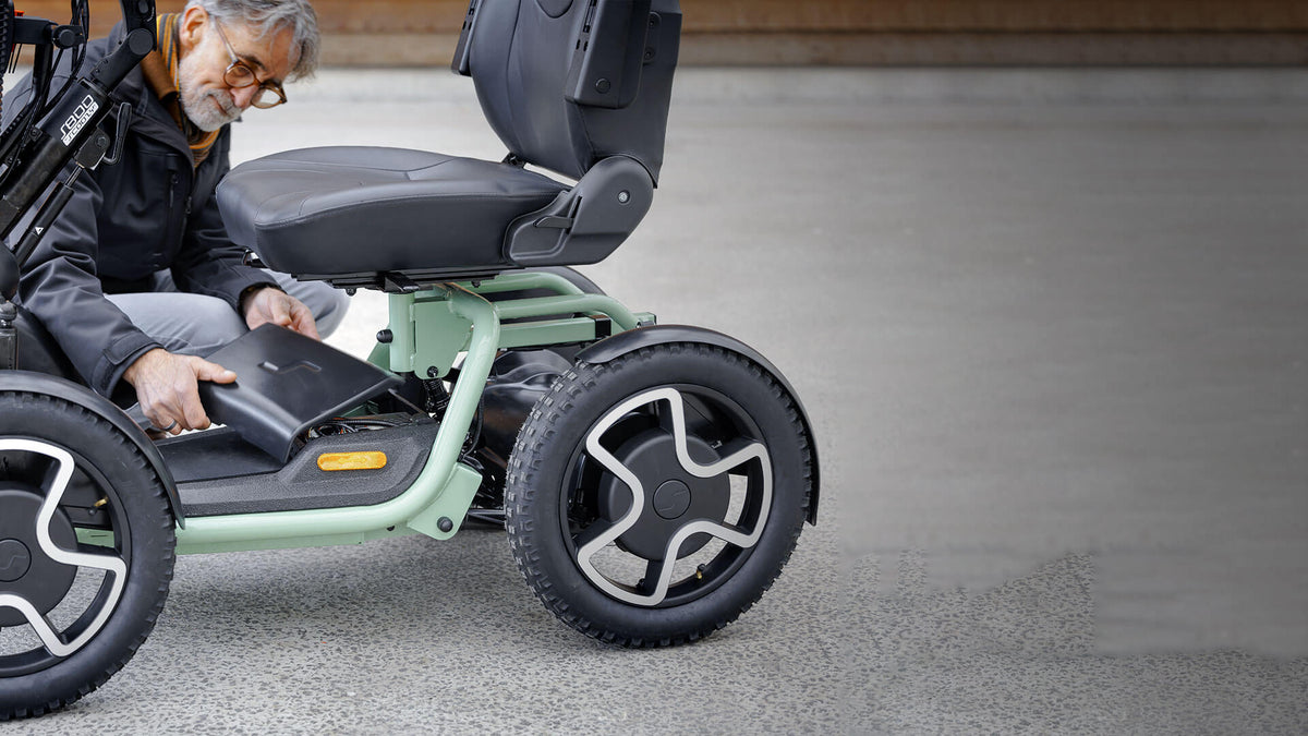 Sterling S800 by Scoozy – batteria agli ioni di litio 24V 70Ah