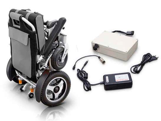 Sedia a rotelle elettrica pieghevole ELITE ULTRALIGHT con telaio rinforzato