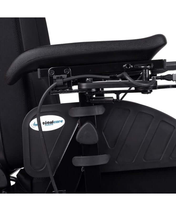 Carrozzina Elettrica Calabria 2 ausilio per disabili