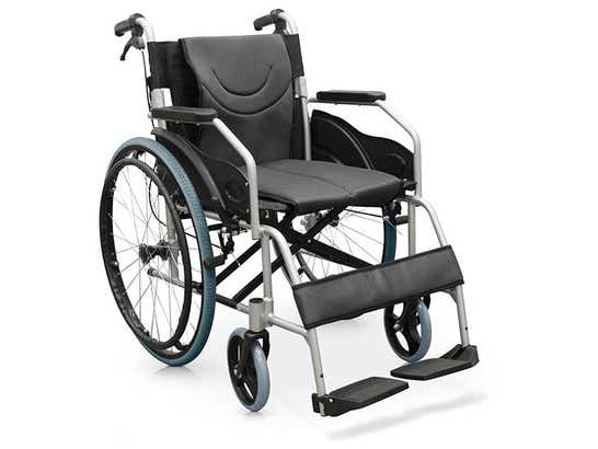 Carrozzina in alluminio con freni ausilio per disabili