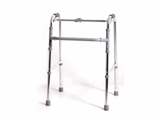 Deambulatore pieghevole e leggero ausilio per disabili