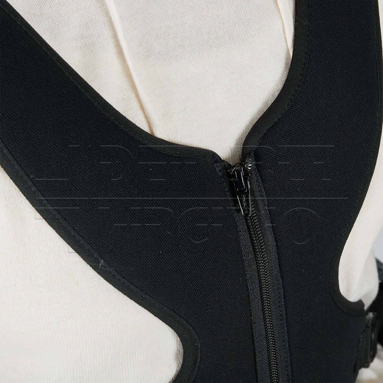 Fissaggio Toracico a ' X ' con Zip Frontale ausilio per disabili