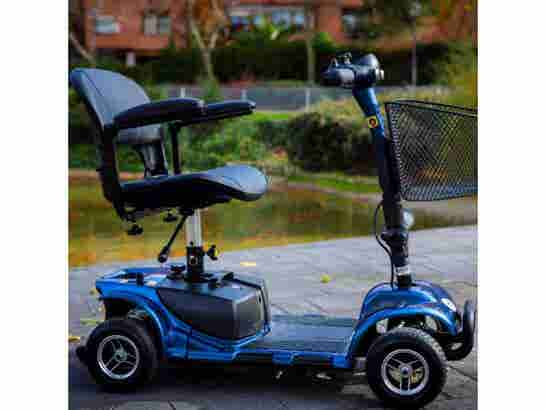 Libercar Smart, monopattino elettrico a ruote per persone con disabi