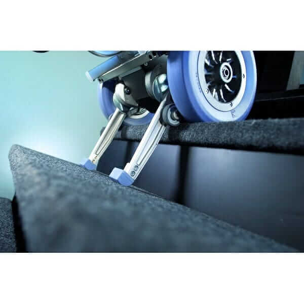 Montascale a ruote C-MAX Medimec ausilio per disabili