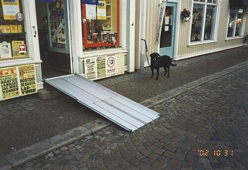 Rampa telescopica Easyfold Allmobility ausilio per disabili