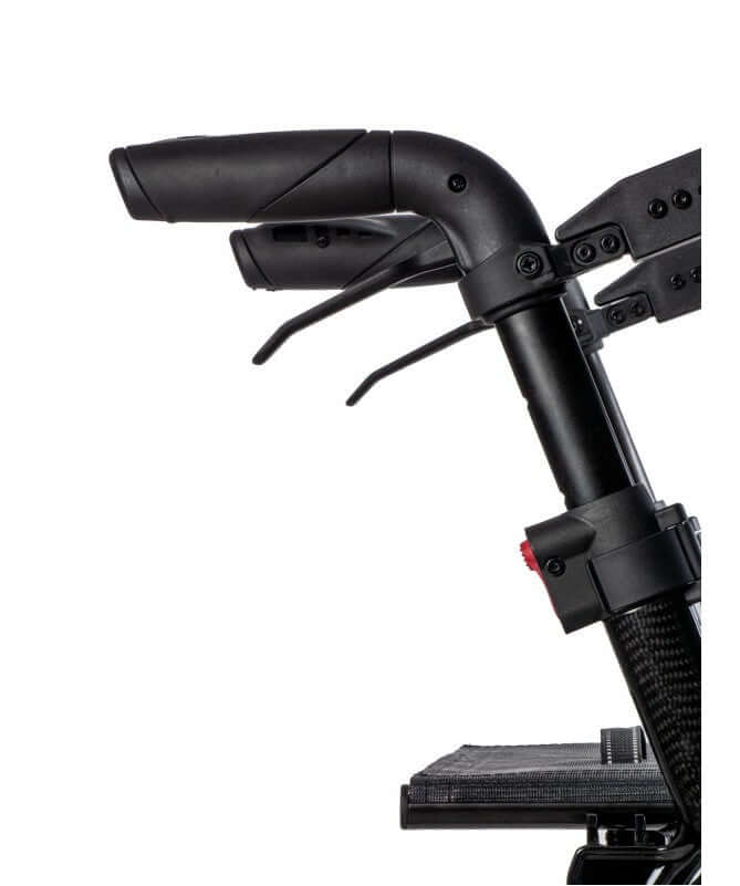 Rollator Magnum Carbonio ausilio per disabili