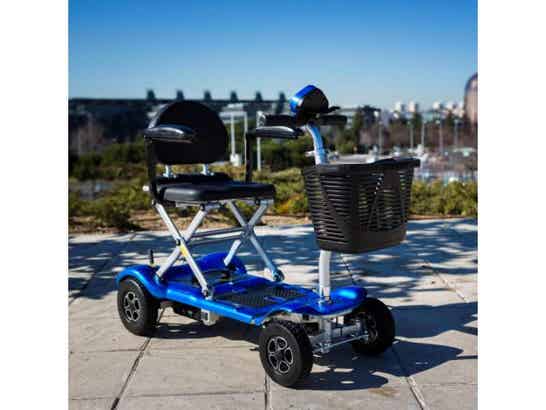 Scooter elettrico Libercar Bravo per persone con disabilità e mobilità ridotta ausilio per disabili