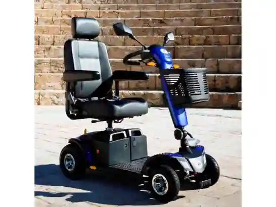 Scooter elettrico Libercar Dolce Vita per persone con disabilità e mobilità ridotta ausilio per disabili