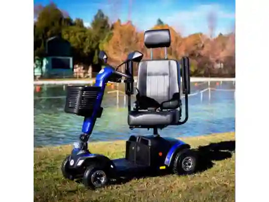 Scooter elettrico Libercar Dolce Vita per persone con disabilità e mobilità ridotta ausilio per disabili