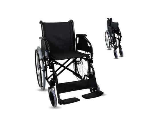 Sedia a rotelle 24" Nera Mod. Cattedrale in acciaio (max 100kg) ausilio per disabili