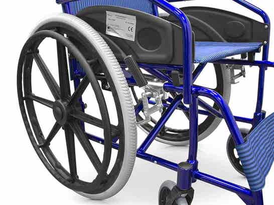 Sedia a rotelle pieghevole in alluminio, larghezza seduta 46 cm ausilio per disabili