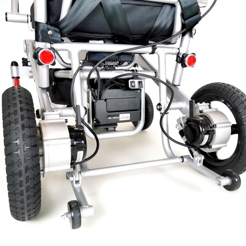 Batteria 10 Ah Libercar Gala montata sulla carrozzina elettrica