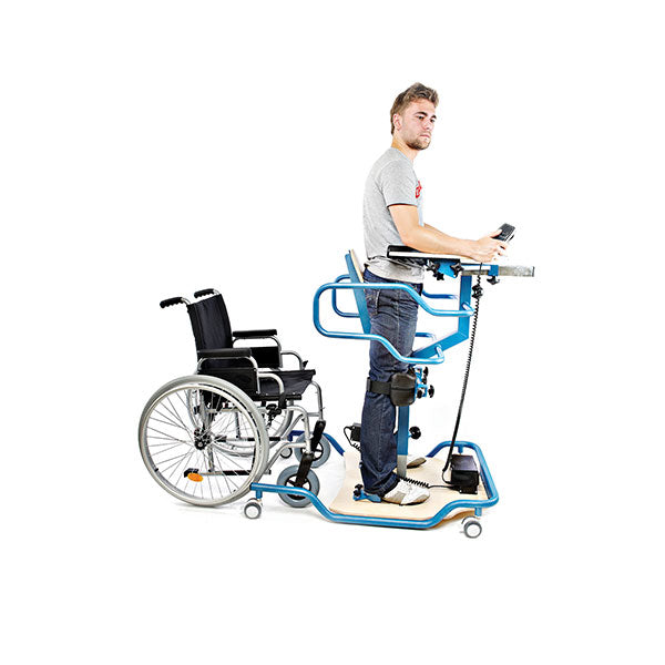 EASY LIFTER Allmobility durante la verticalizzazione assistita dell'utente